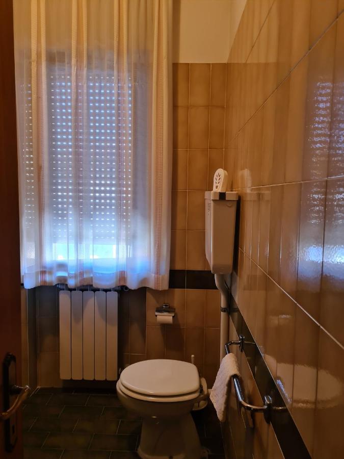 瓦拉爪贡Stabat Mater Casa Di Preghiera住宿加早餐旅馆 外观 照片